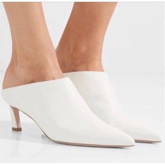 Stuart Weitzman Mira Mules Womens Size 7.5 White Leather Pointed Toe Heels Chic - Picture 1 of 16